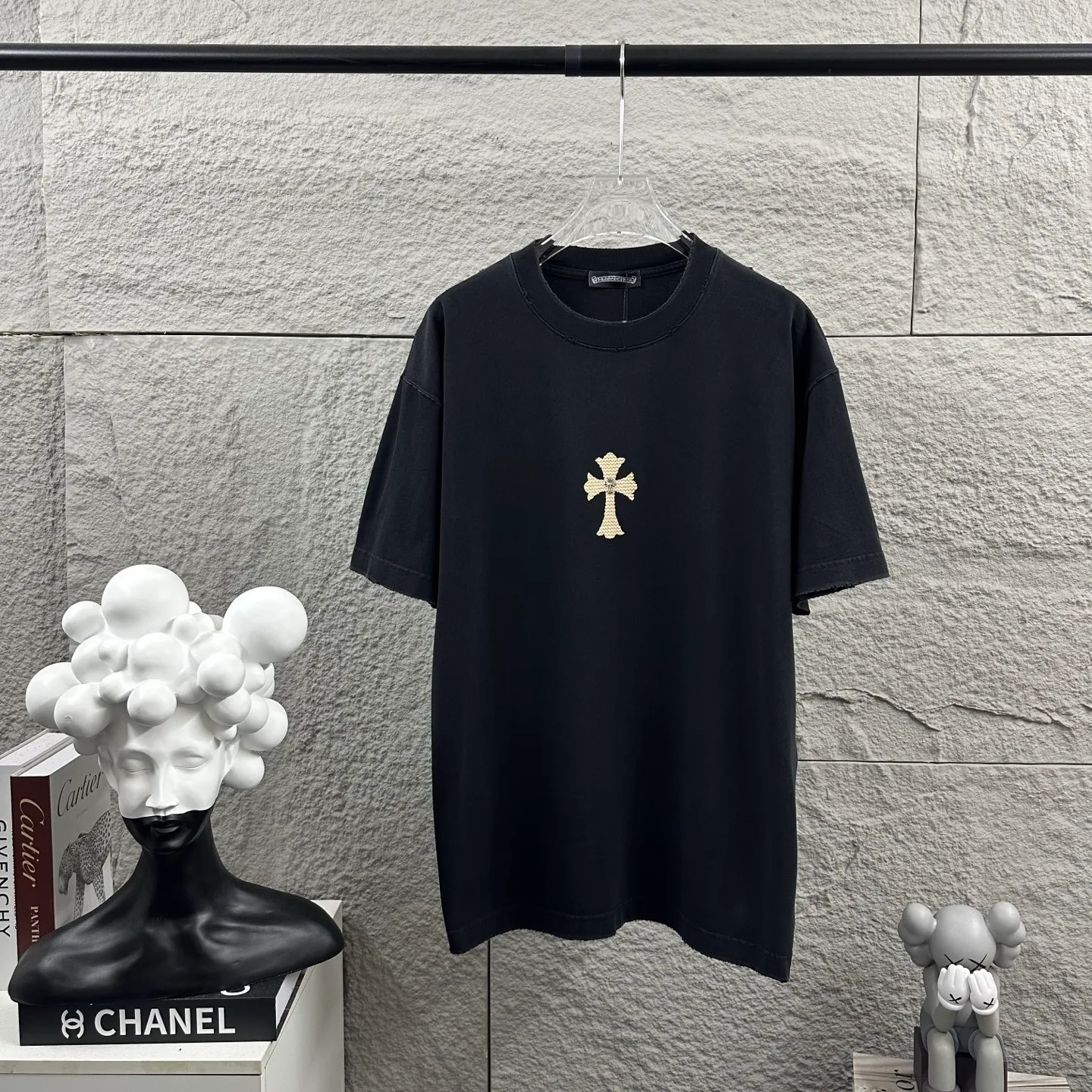 CH 2025 New Arrival + +Silver T Same Style Size：S M L XL XXL ：